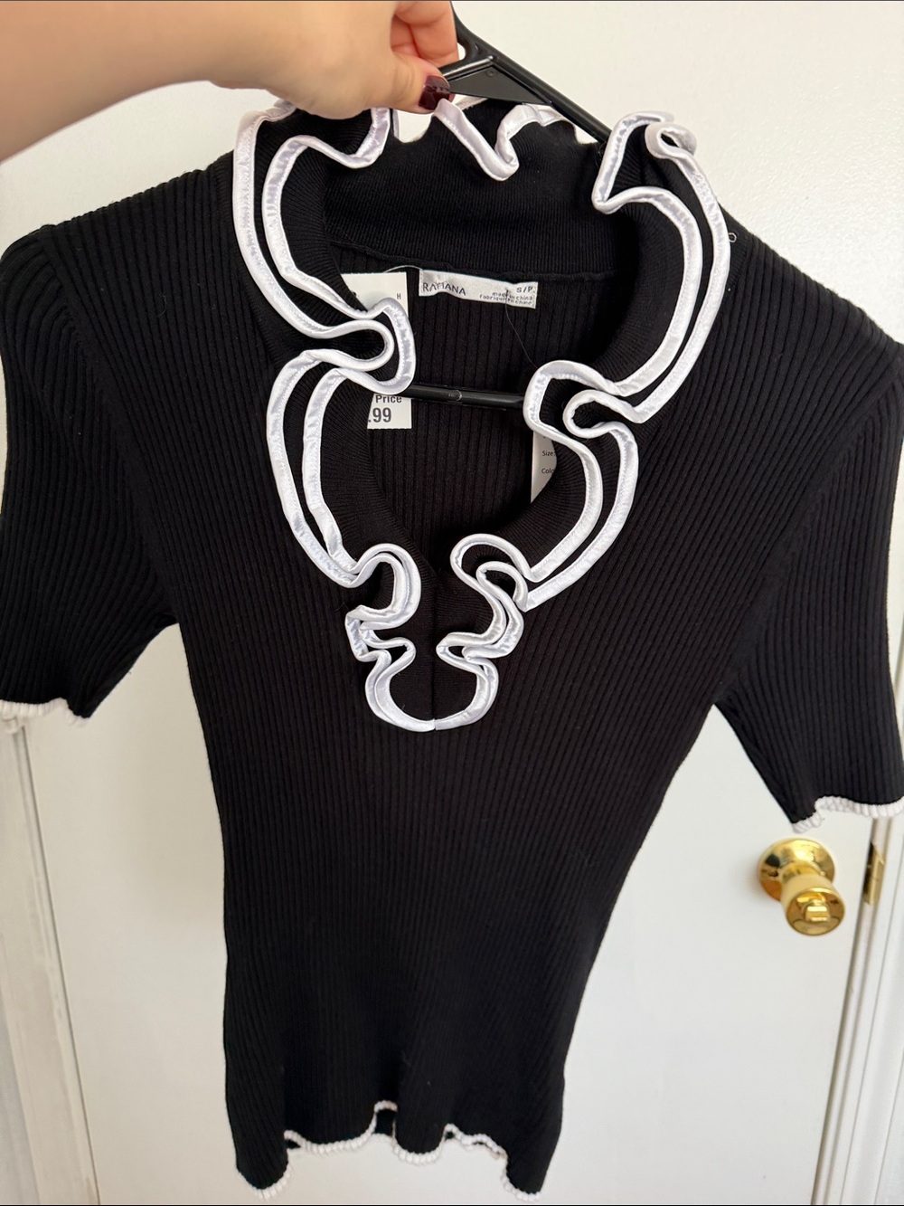 Black V-Neck Ruffle-Trim Ribbed Sweater - Picture 8 of 9
